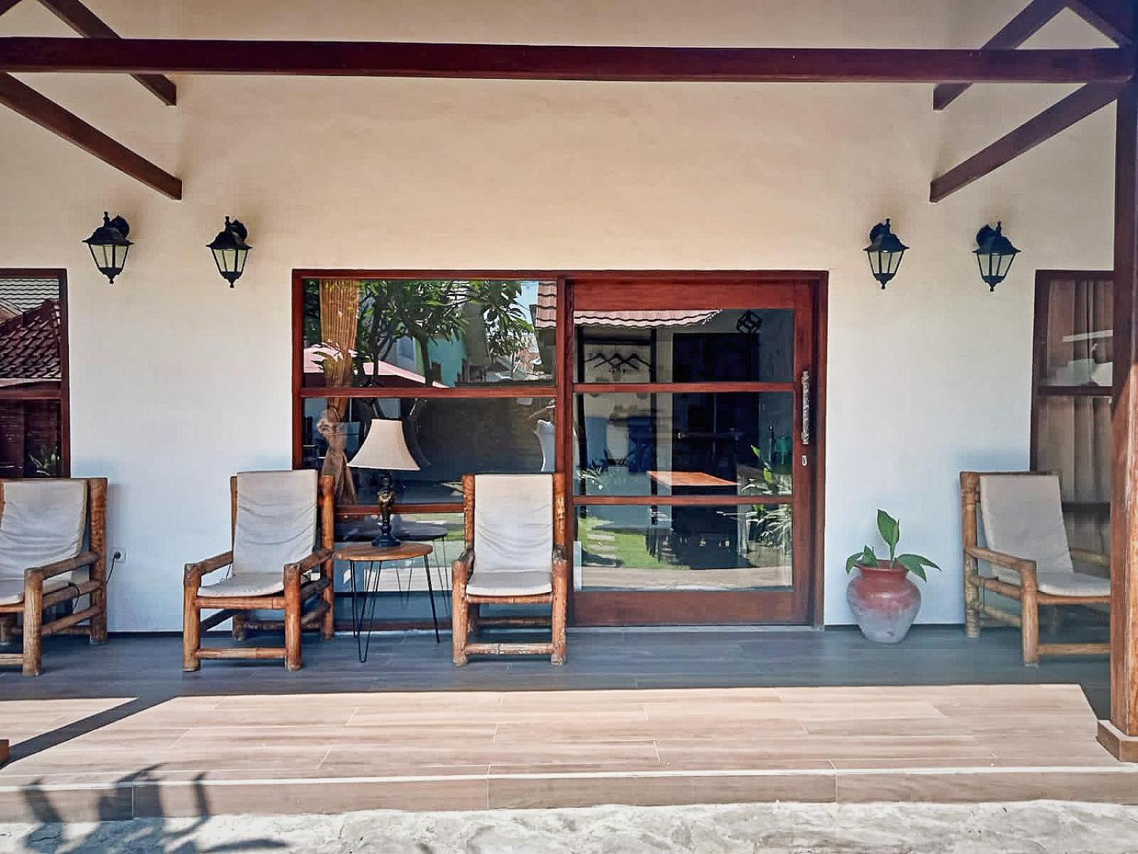 Classico Italiano Bed and Breakfast Νησιά Γκίλι Εξωτερικό φωτογραφία