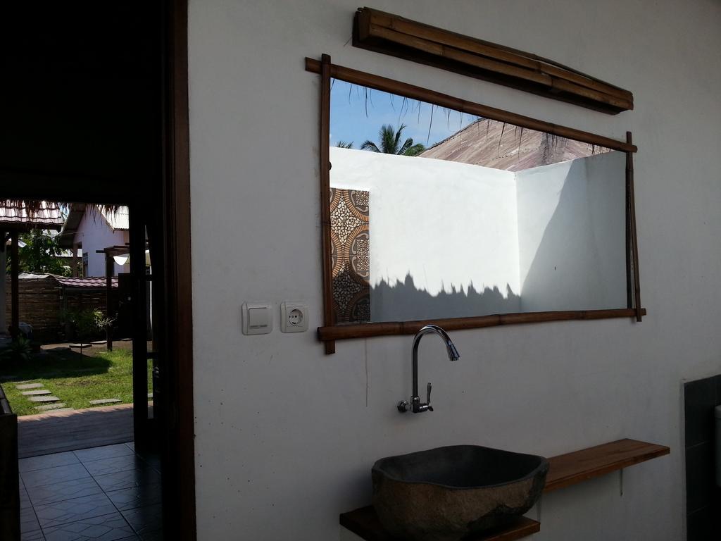 Classico Italiano Bed and Breakfast Νησιά Γκίλι Δωμάτιο φωτογραφία
